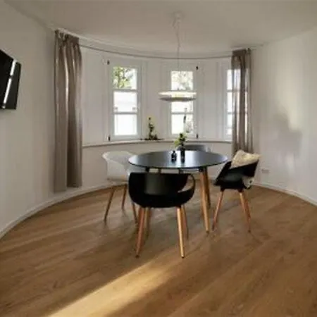 Artroom Boarding Aparthotel 4*