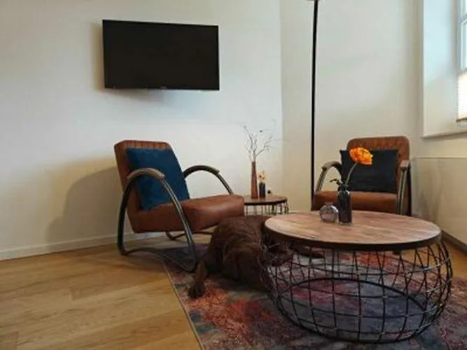 Artroom Boarding Apartmanhotel